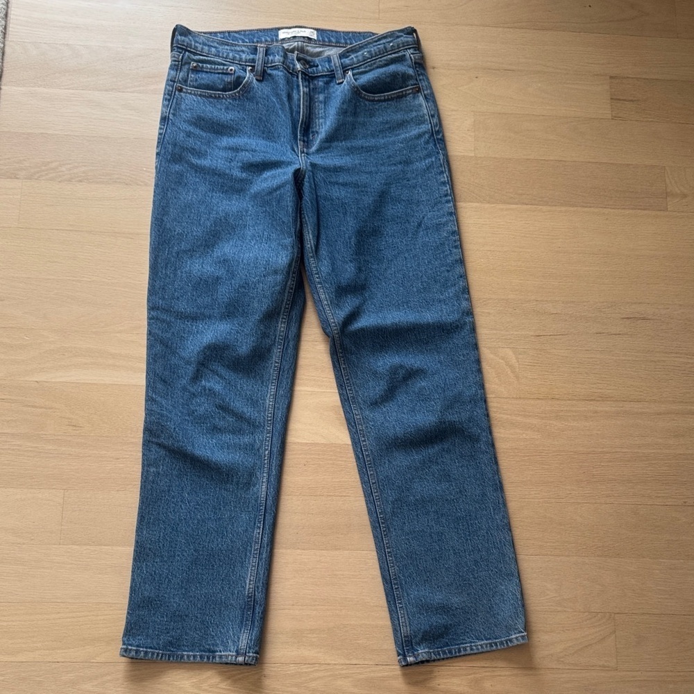 Abercrombie & Fitch The 90’s Straight Mid Rise Light Blue Denim Jeans 29 R